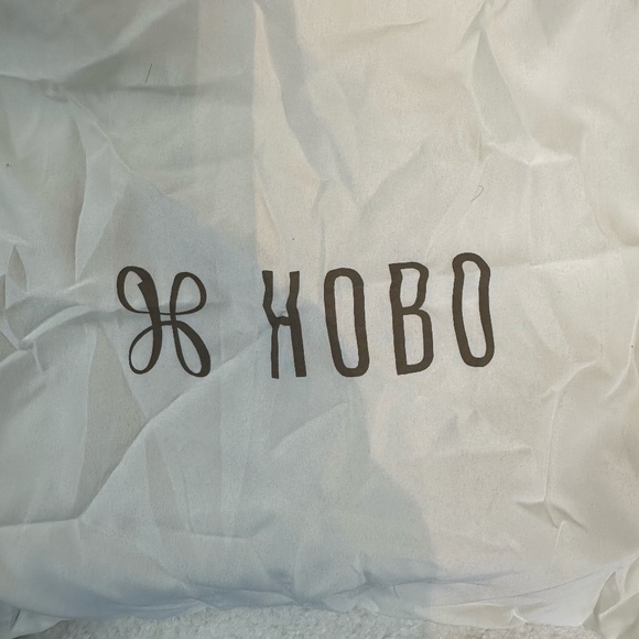 HOBO - Host  Purse Leather  Red and Gold Leaf‎ NWT
